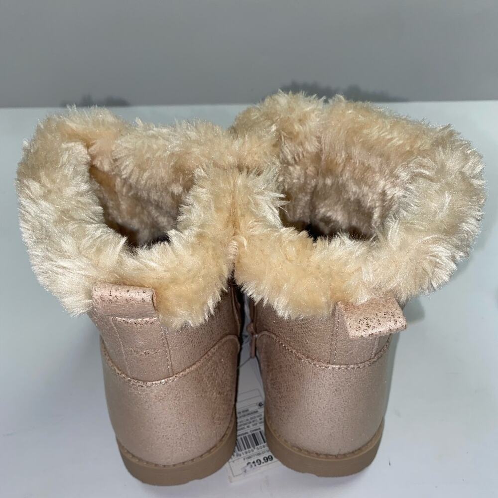 CAT AND JACK GIRLS BOOT SIZE 4 NWT - Picture 3 of 5